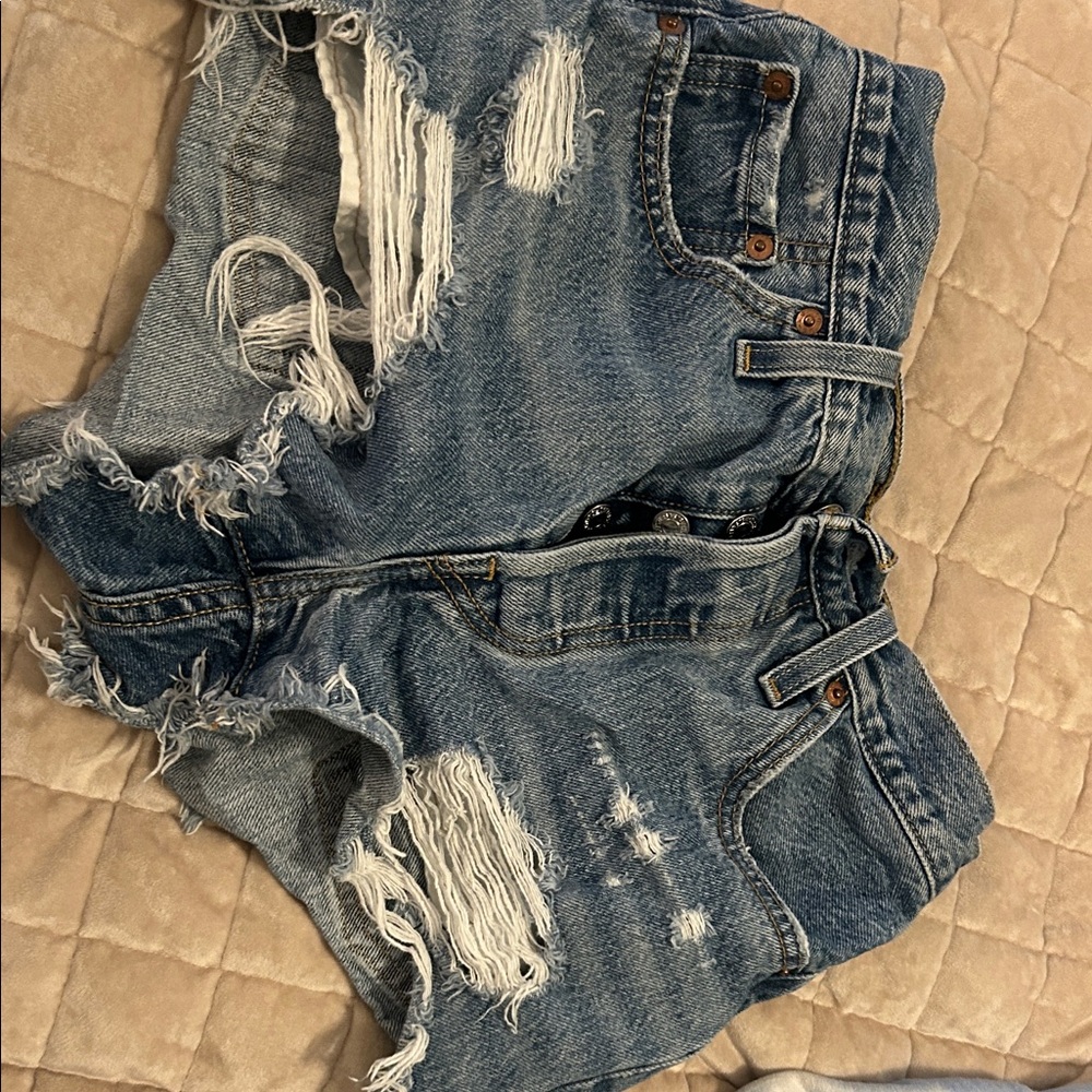 Levi's Blue Denim Jeans with Brown Label